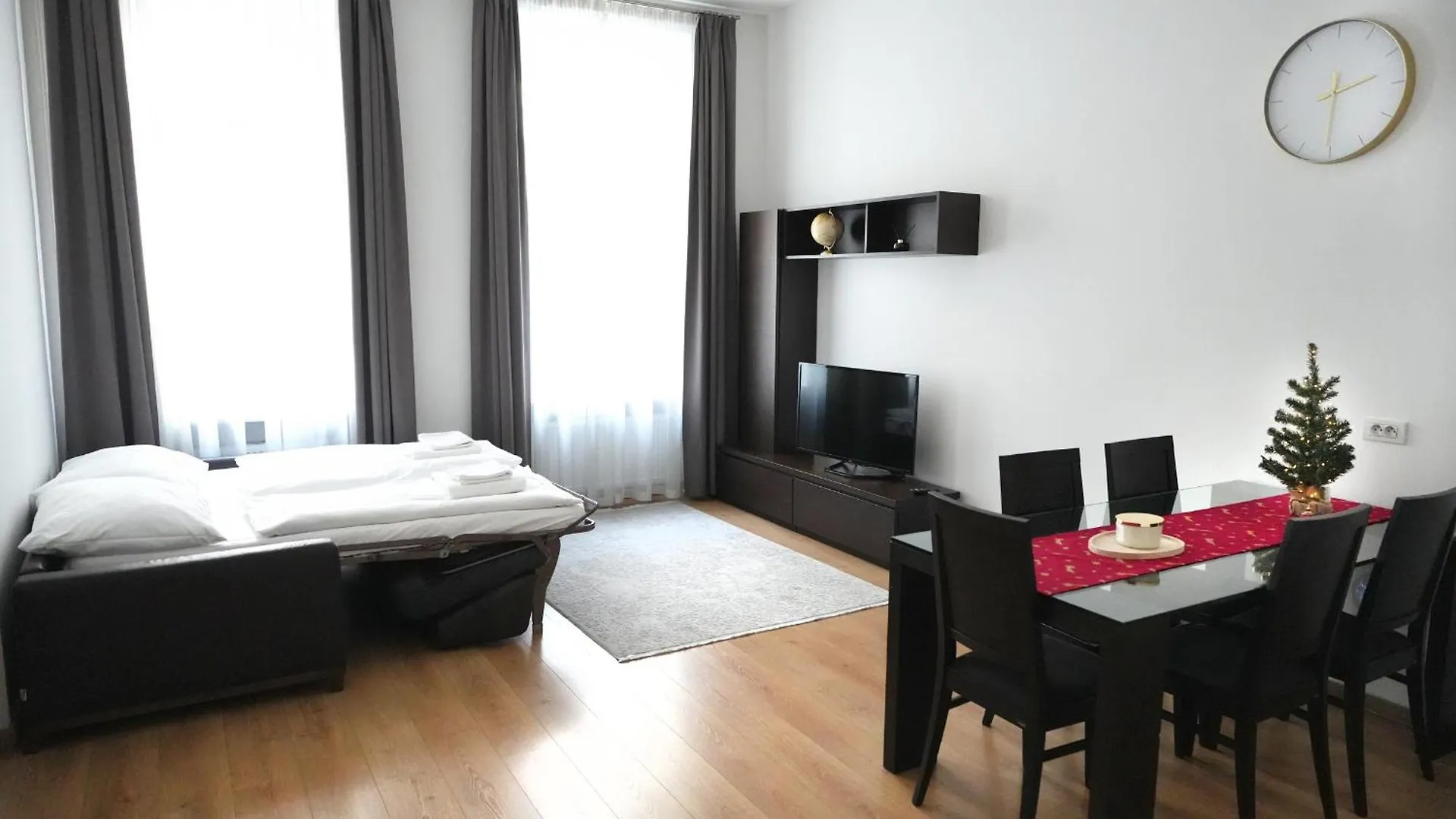 Riverside Palace Apartments 布拉格