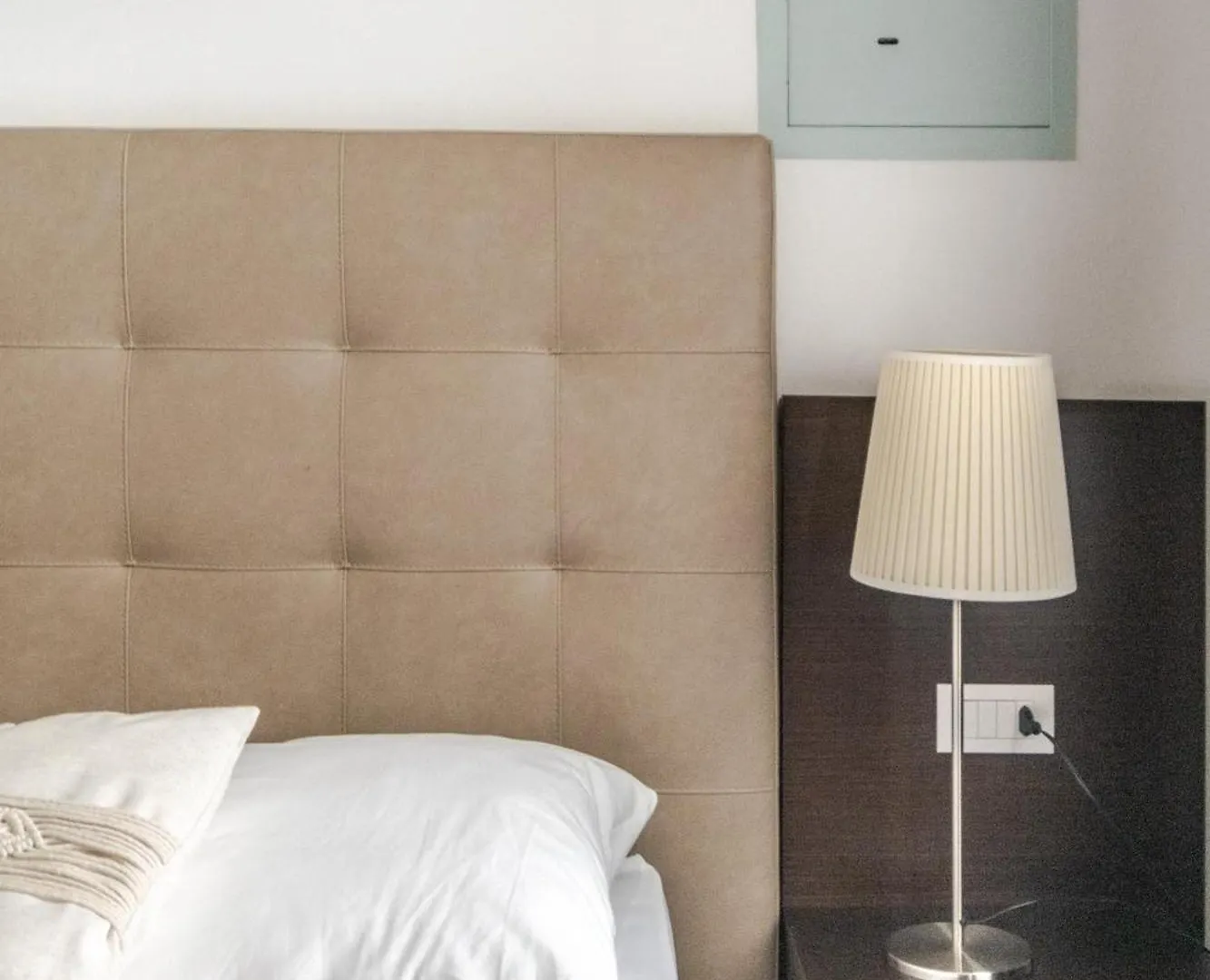 Riverside Palace Apartments 布拉格