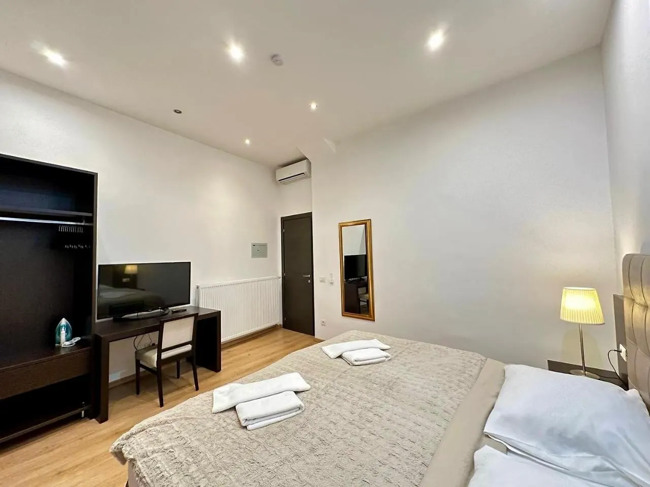 Riverside Palace Apartments Πράγα Τσεχία