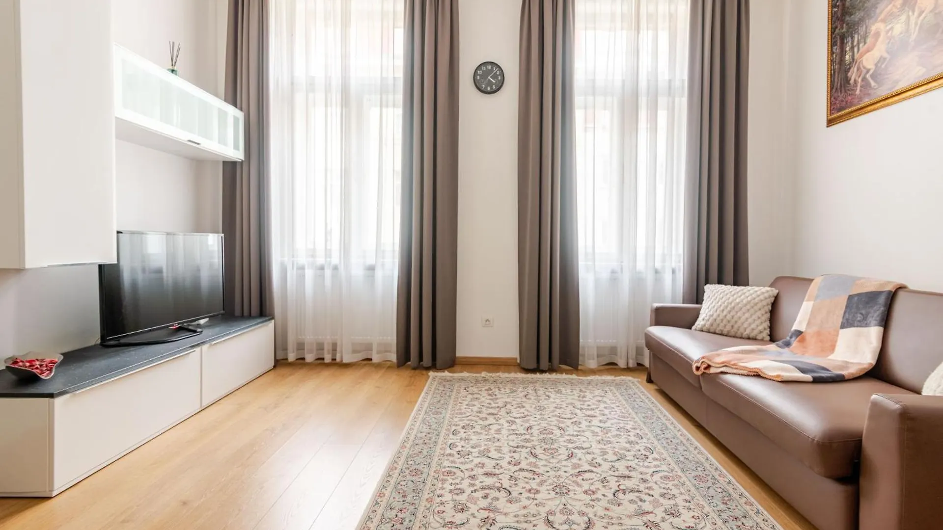Riverside Palace Apartments Πράγα
