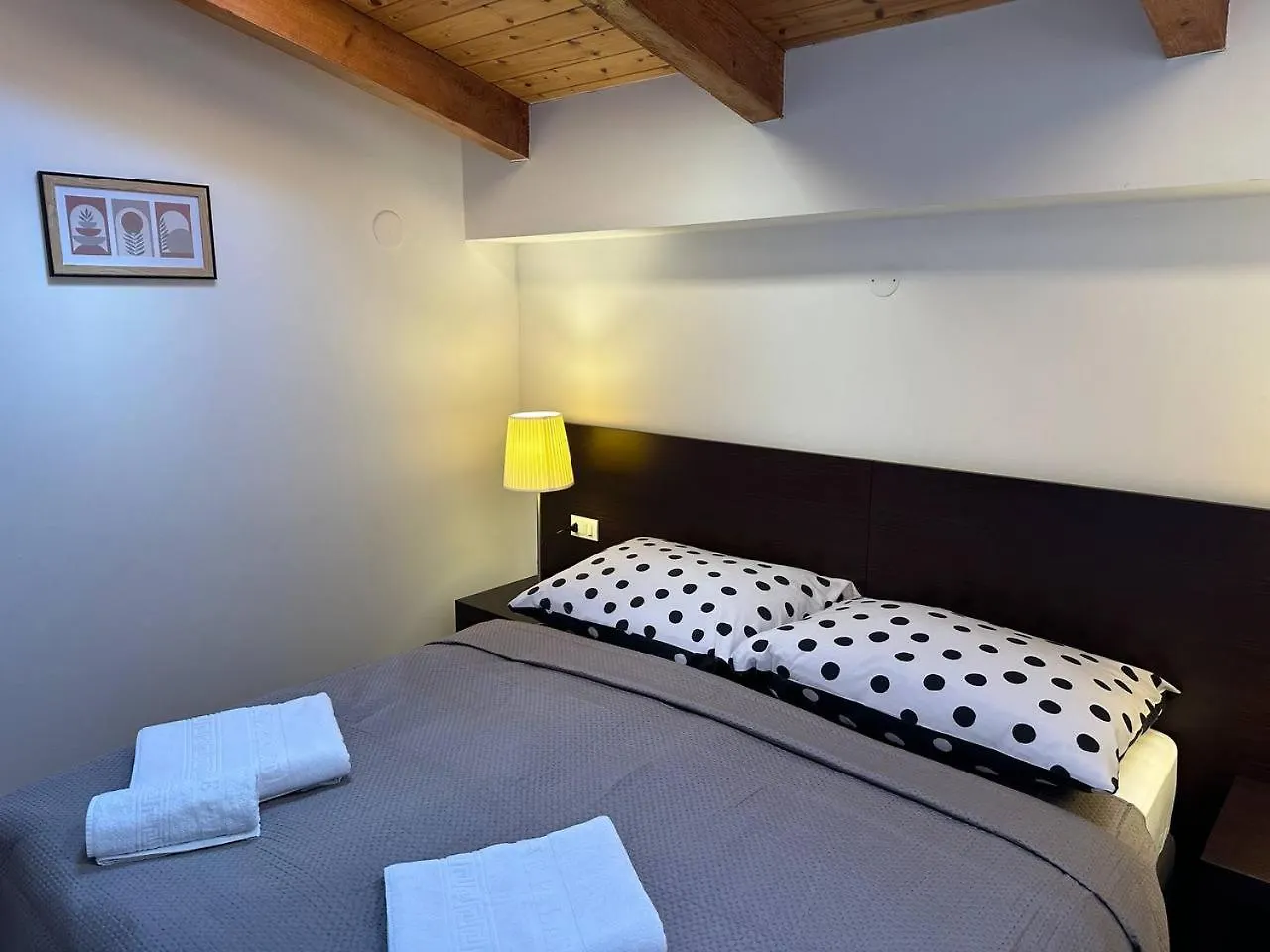 Riverside Palace Apartments Πράγα