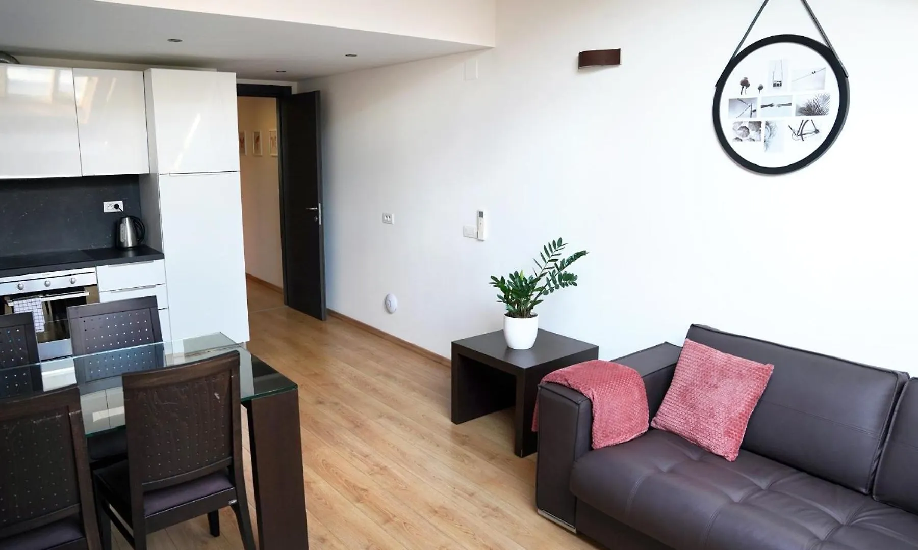 Riverside Palace Apartments Πράγα